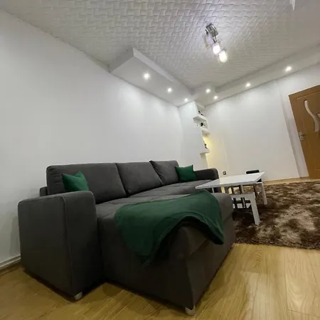 Laly Apartament-straja