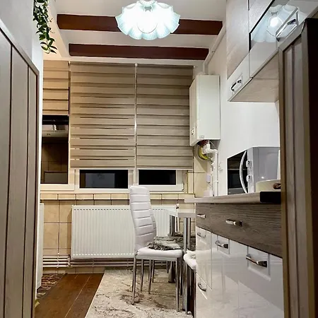 Laly Apartament-straja Apartment *