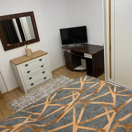 Laly Apartament-straja Lupeni (Hunedoara)