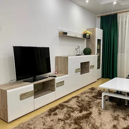Laly Apartament-straja