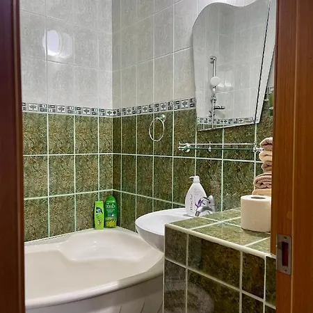 Laly Apartament-straja *